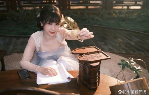 天选小兰花！虞书欣演唱会上修命簿！连ITZY Lia也跨国成司命徒弟